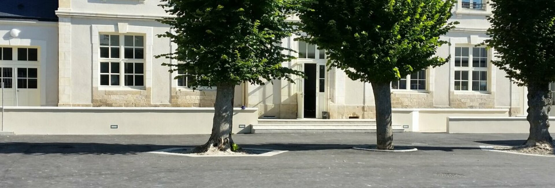 L'école élémentaire de Aschères-le-Marché (45) Loiret